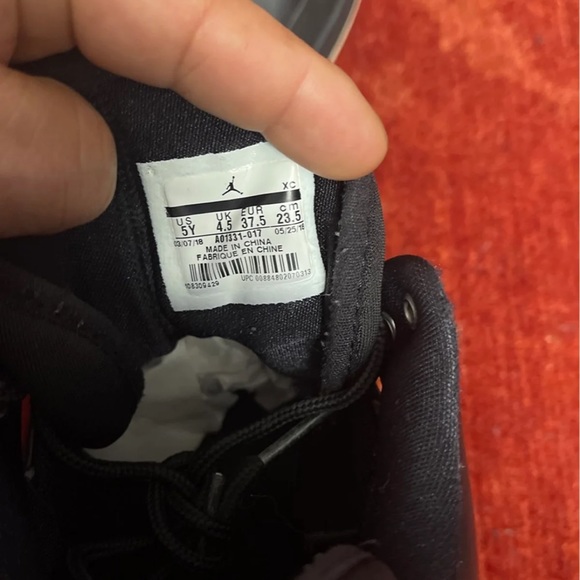 Big Boy's Nike JORDAN FADEAWAY (GS) - Picture 10 of 12